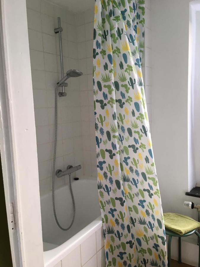 Holiday Home "Les Ancolies " Gite Citadin Spa Bagian luar foto