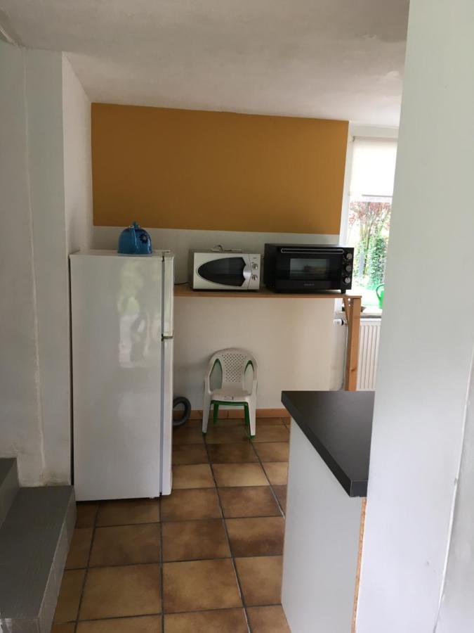 Holiday Home "Les Ancolies " Gite Citadin Spa Bagian luar foto